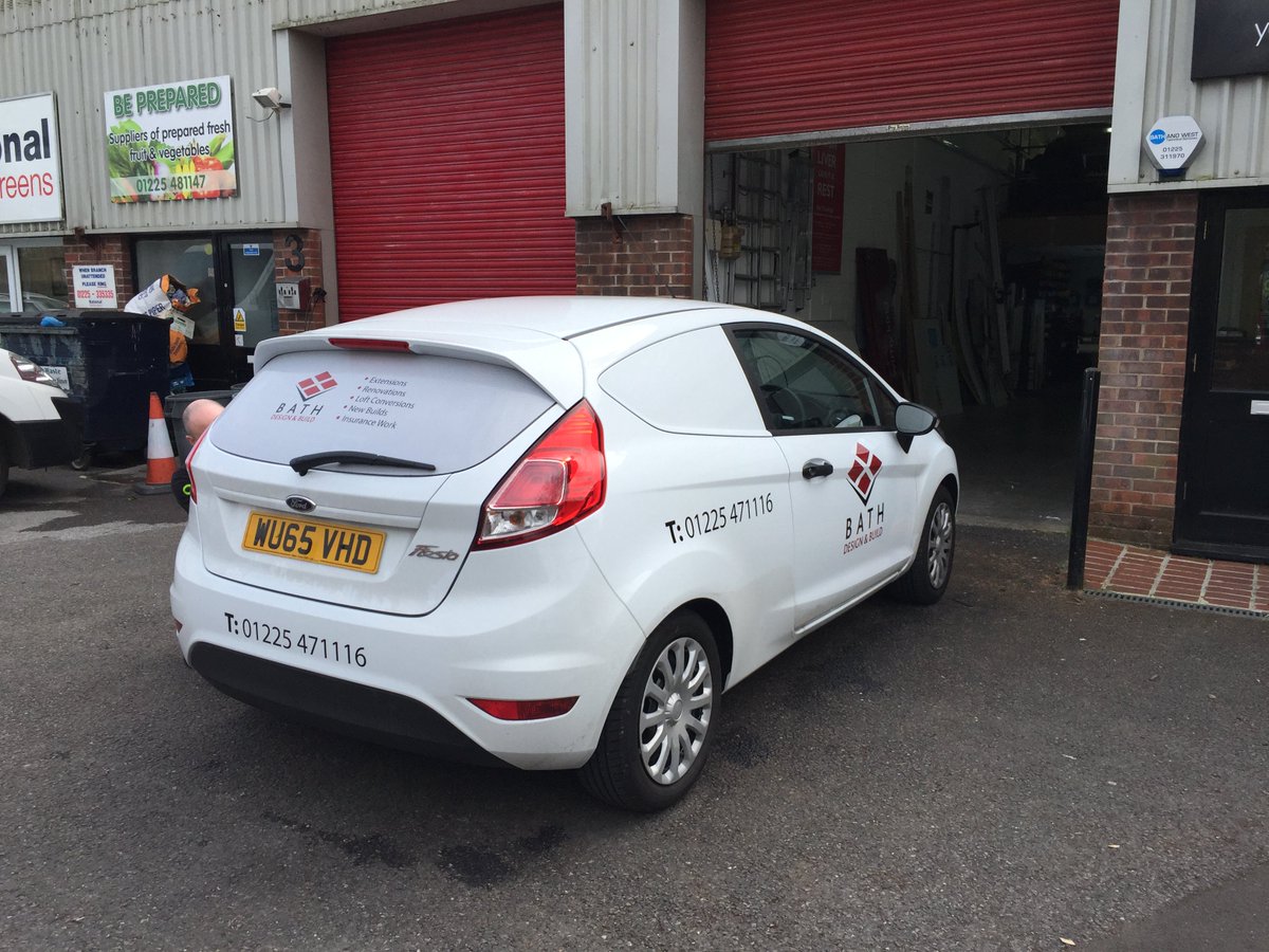 BathDesignBuild's tweet image. Cheeky new van #shiny! ow.ly/10lr3T