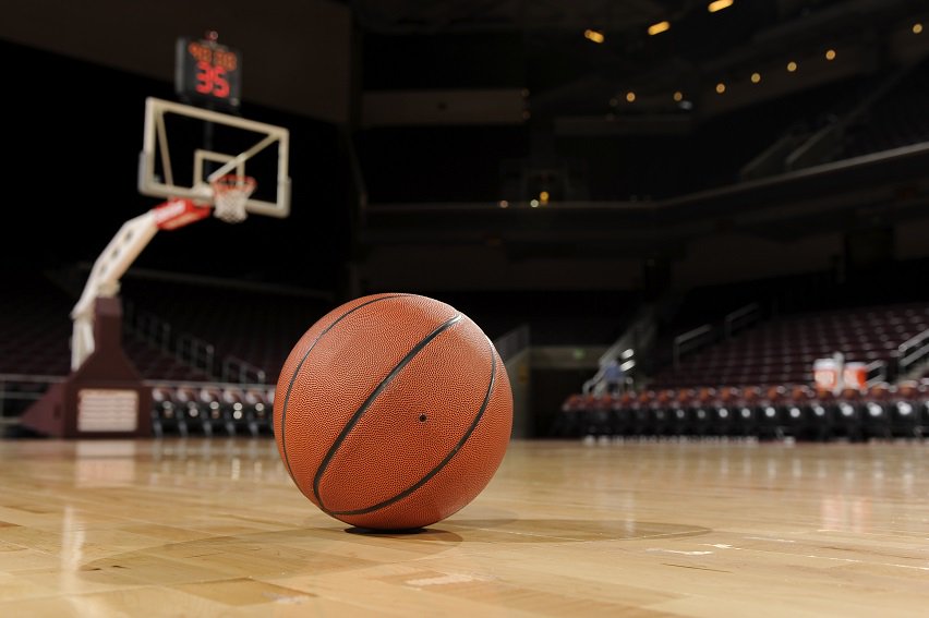 Chapman248's tweet photo. Mobile traffic record set during NCAA Men's Final Four #attemployee https://t.co/PlsK1iuTJc #attemployee https://t.co/FDhWqET5eP