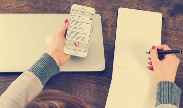 emmaIO's tweet photo. ¿En qué se diferencia eMMa de otros #AppTrackers? Fácil, en todo esto: https://t.co/J3r4PcEoGD | #AppMarketing https://t.co/wMLfkUDxnA