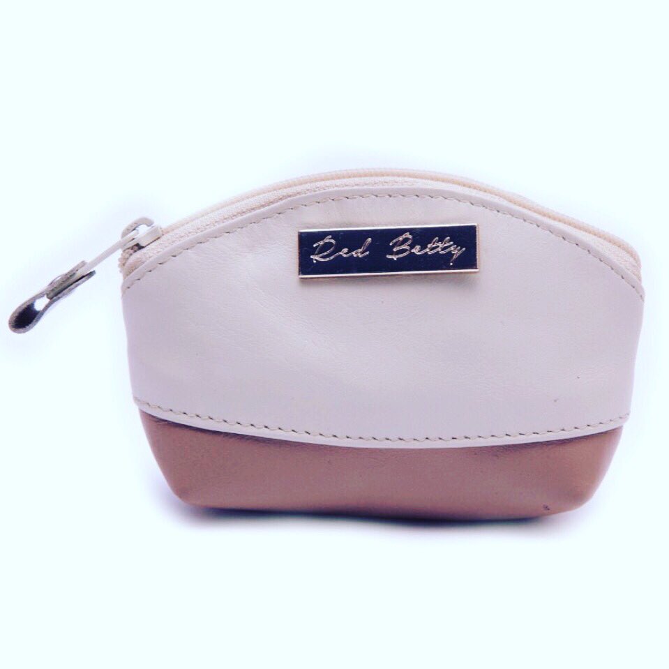 Red Betty Leather Coin Purse! #coin #purse #accessories #fashion #fashionaddict #love #lovely #cute #follow