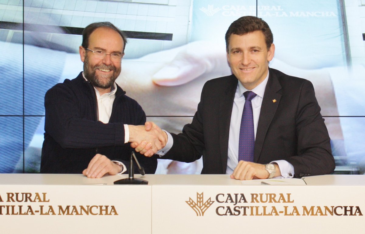 eurocajarural's tweet photo. @cajaruralCLM habilita 30 millones € a los empresarios mueble #Sonseca @MUEBLEDESONSECA  https://t.co/9U0dONdFI2 https://t.co/IbjXZM3Vkq