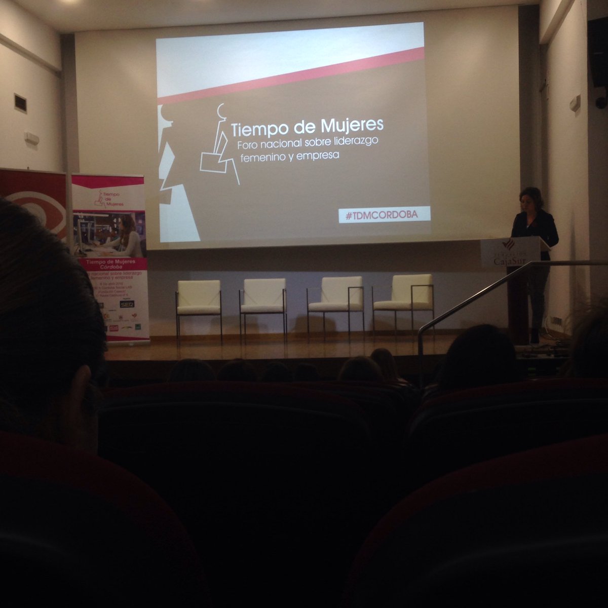 IreOnly's tweet photo. Aprendiendo un poco más sobre la importancia y el impacto de la mujer en el mundo empresarial #tdmCordoba https://t.co/0ohRpfW0Cj