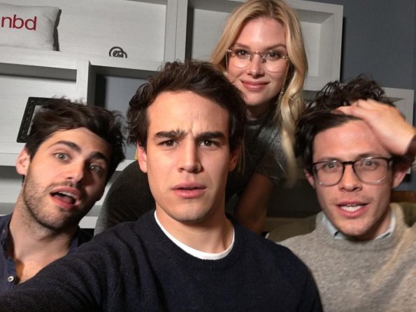 TMINewsPL's tweet image. #1 Obsada podczas live chatu!