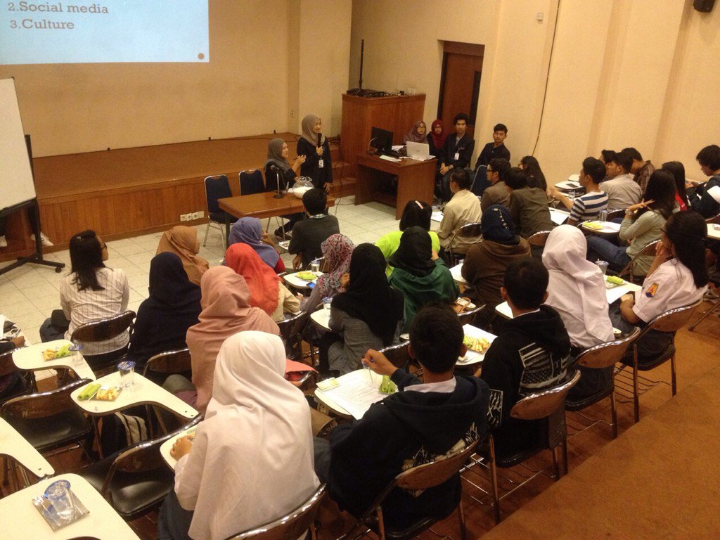 Technical meeting Writting Competition #GROW2016 For Information : @olf6527y (line)