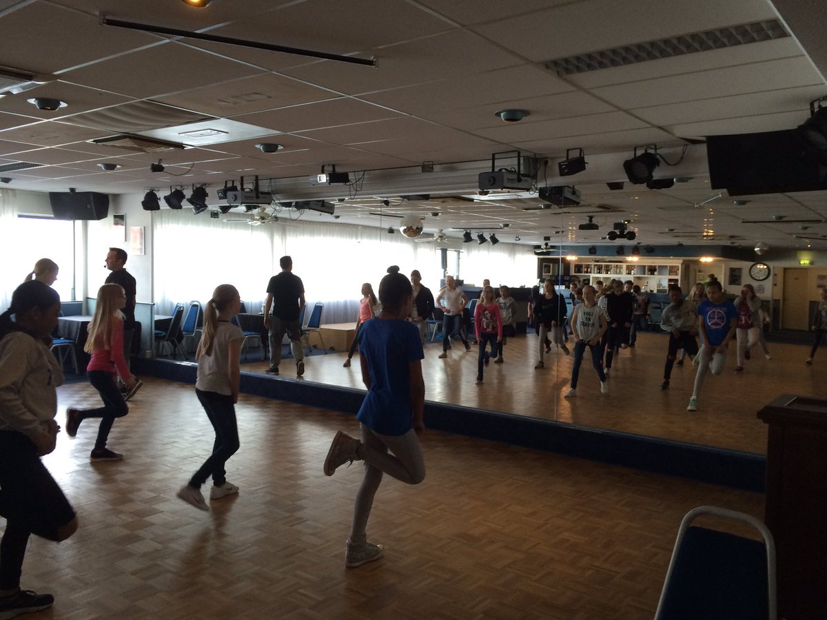 cocongroep7's tweet photo. Proefles streetdance!!!! https://t.co/lONQbsX2Dx