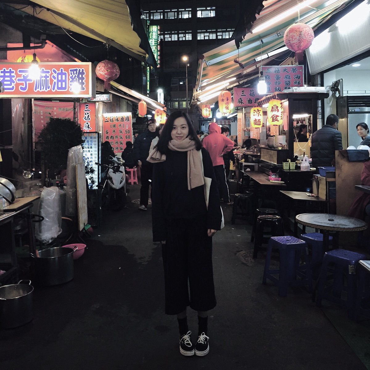 boye_zhang's tweet photo. #emotionalcity #SM6305  I have a big stomach in Taiwan. https://t.co/lGBgLOpUp2
