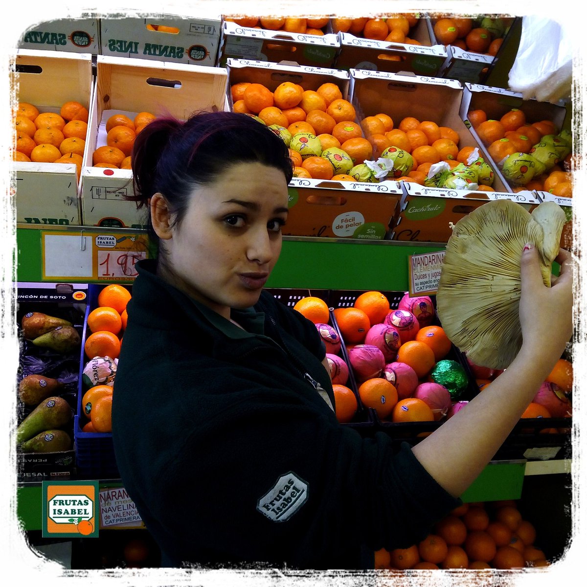 Isabel_SMB's tweet photo. Ponle un poco de #sabor a la vida.
En #frutasisabel el arte y la #alegria no nos falta. https://t.co/Yqhzfwp2op