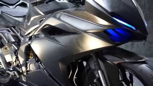 motto_motogp's tweet photo. 東モに参考出品されていたホンダのCBR250RRの生産車用ヘッドライトのパテント図面が流出。かなりアグレッシブなデザインで出てきそうだ。 https://t.co/aNJK7ECmtr