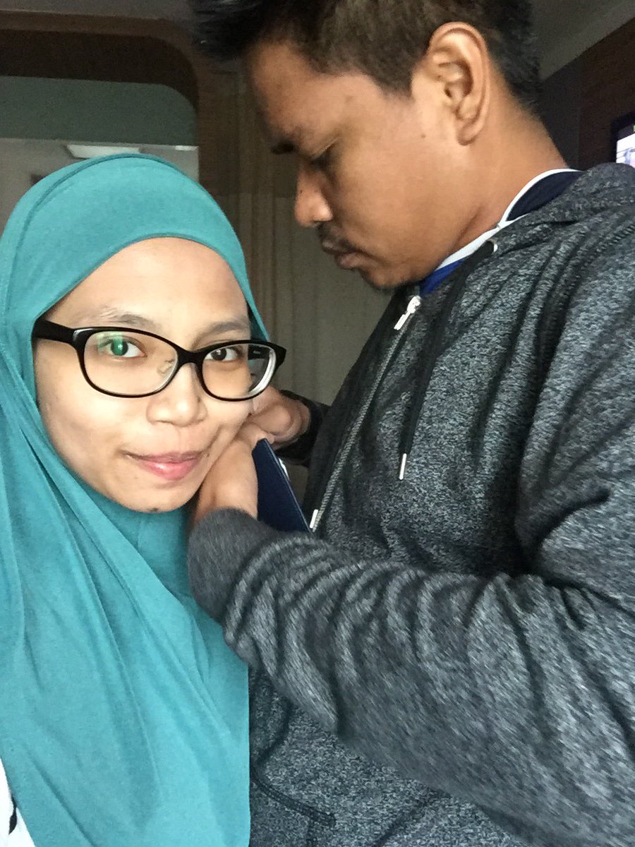 bukanasaira's tweet photo. Orang lain sakit kena discharge, orang lain sakit rindu ward #tiboh #motep https://t.co/VSyJN7jPZd
