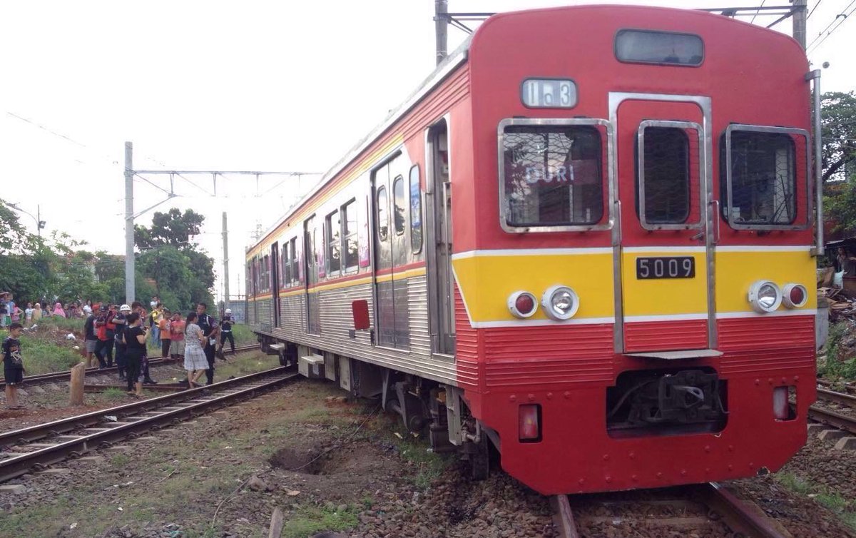 Yang masih di kantor &amp; masih ada seat kosong. Posting rutenya yuk untuk bantu yg kesulitan pulang akibat #KRLAnjlok