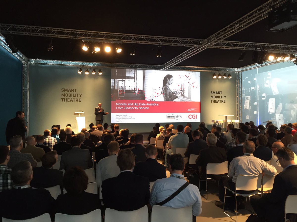 AlexLute's tweet photo. Full house bij de presentatie van @LaurensLapre #SmartTogether #CGI_nl #intertraffic https://t.co/bGERZ8hulx