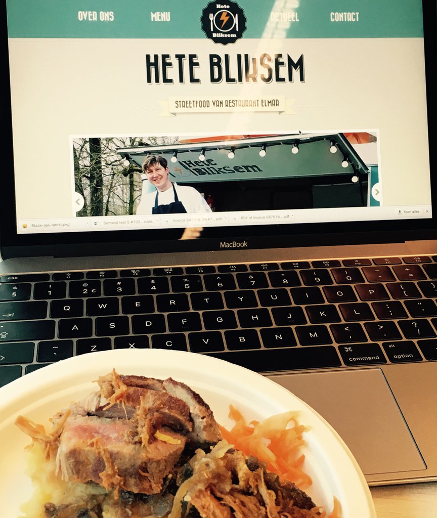 dvangroningen's tweet image. Altijd leuk om je klanten tegen te komen op de Zuidas in Amsterdam, goed gegeten bij Elmar hetebliksem-streetfood.nl