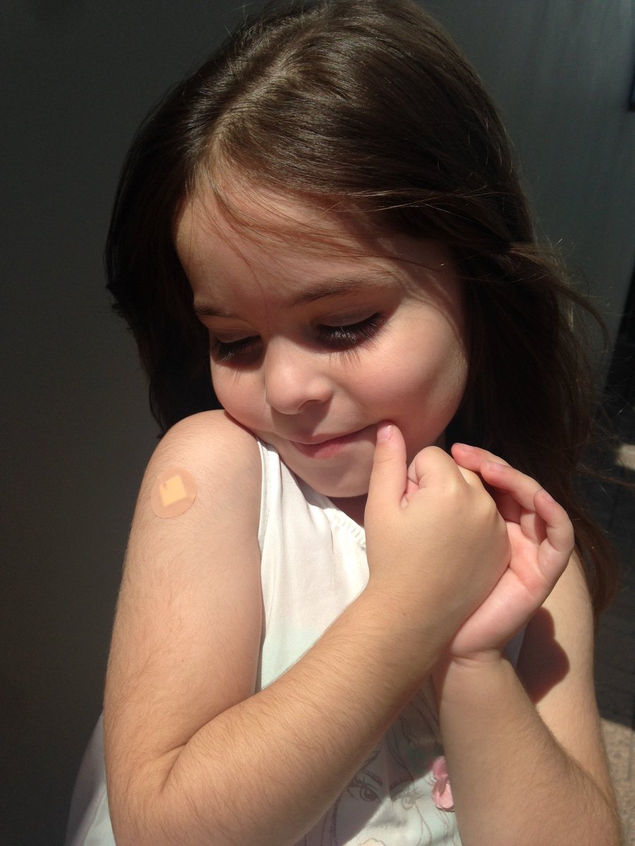 donnaborg78's tweet photo. Lucia got her 4 year immunisation today :) #brave #immunis #beauty #love ❤️👍😇💉 https://t.co/qngcztsaBl