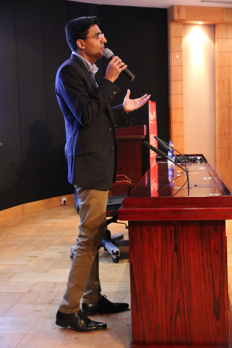PITBIncubation's tweet photo. "Successful developers are always diversifying revenues"Ahmad Shah-Country Lead MobileApps at Google
#Plan9OpenEvent https://t.co/TNov7hTtvs