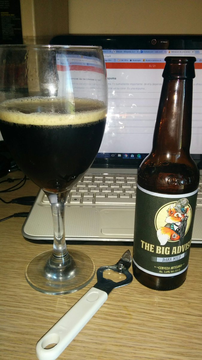 Geo_birrero87's tweet photo. No es la mejor copa para un English Dark Mild, pero me beberia muchas de #RivvodeOgga @BeerWarsGame @soloartesanas https://t.co/np296weW2t