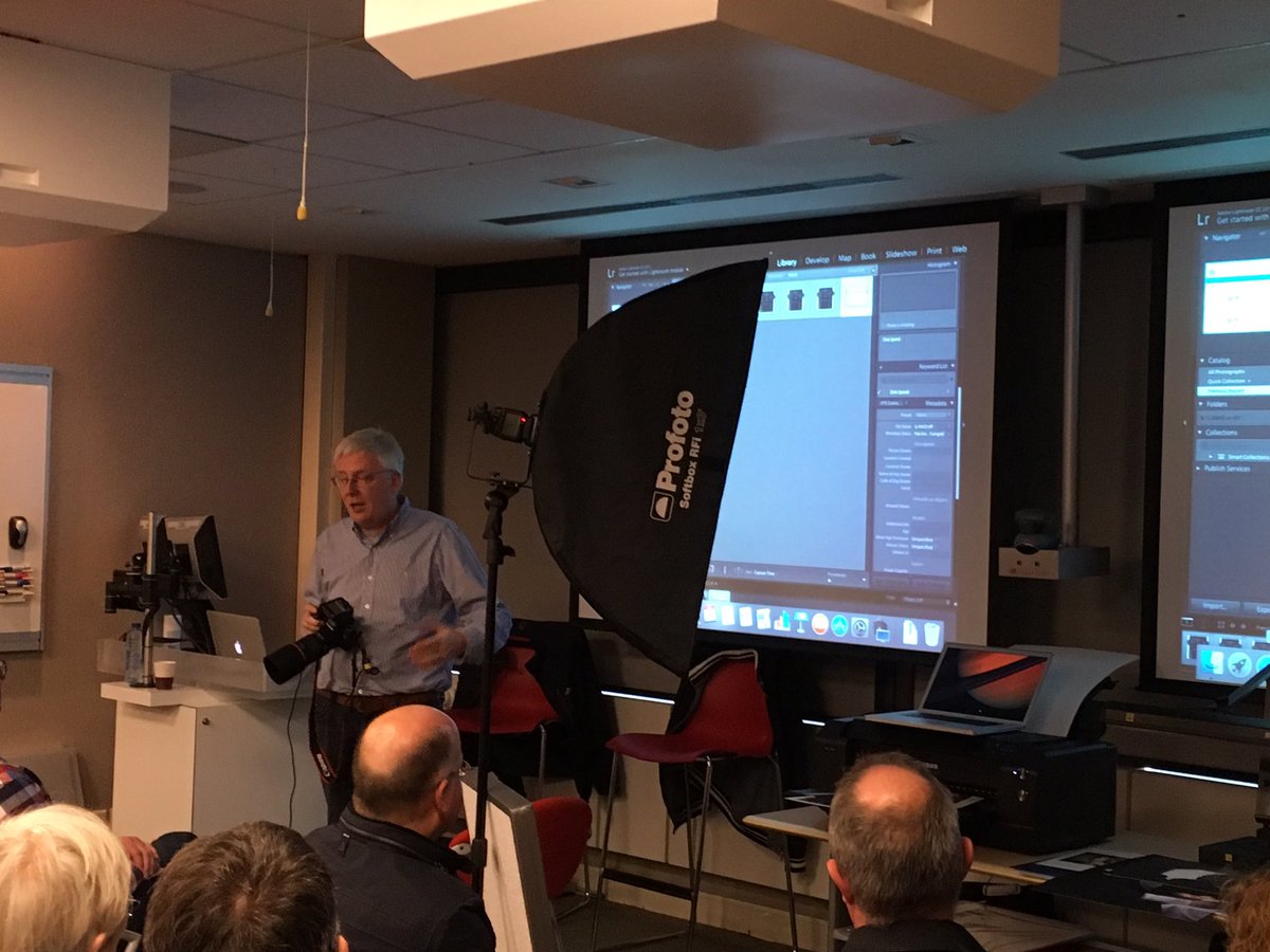 AdobeUserGroup's tweet photo. De #fotografie meeting is van start met de eerste spreker: Jip Barth van @CanonNederland! #augnl https://t.co/MqSGpPfGs8