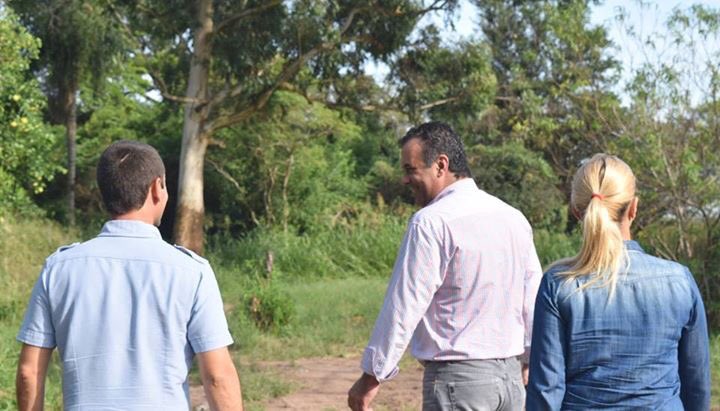clpanzardi's tweet photo. Gracias Vicegobernador @mdcapitanich por la visita a nuestro pueblo..!! https://t.co/wdaTK5zKCj