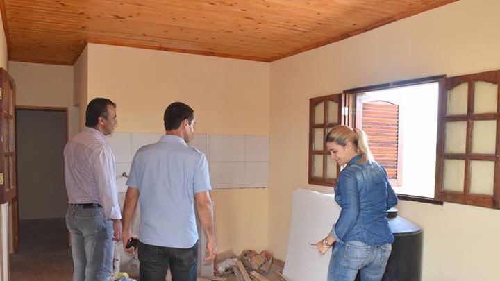 clpanzardi's tweet photo. Gracias Vicegobernador @mdcapitanich por la visita a nuestro pueblo..!! https://t.co/wdaTK5zKCj