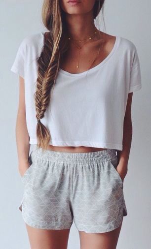 Amoocollection's tweet image. Can we wear our comfies to work today? #fashion #fashionblogger #ootd #beautyblogger #bohemian #travel #summer #love