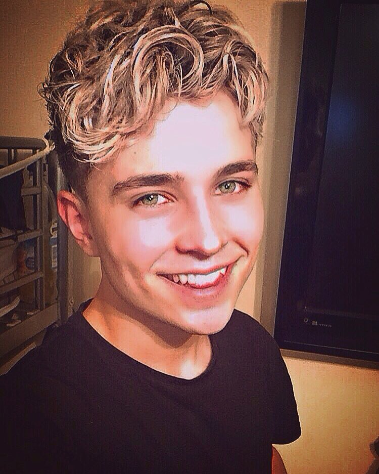 RoadTripTV tweet picture