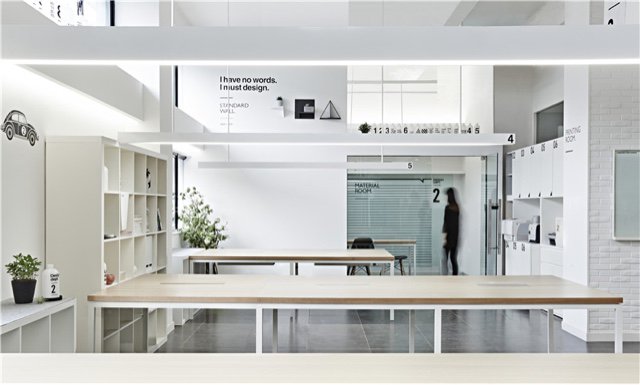 InspireExpos's tweet photo. Chic office space in downtown Shanghai #beinspird #inspire2016 https://t.co/7purbwuIEt @Davenemeth https://t.co/3zmh8ICWYz