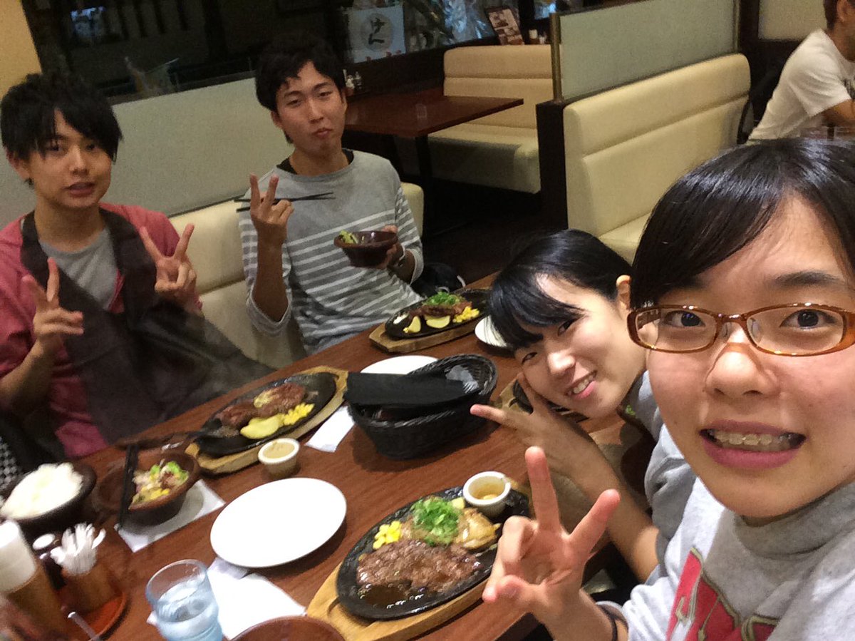 unity7859's tweet photo. さあ！新入生の皆さん明日もサークルあります！！！
ぜひ動ける格好で！！
先輩と仲良くなるのは早い方がいいですよ！！！ https://t.co/rWH5WtmxRU