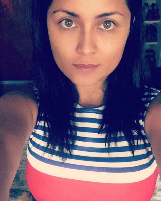 CintiMedina's tweet photo. Hola hola buenos dΓas!!!!! #morenazadefuego #tvhost #kisses #losamo #l4l #hashtagsforlike #tagsforlikes https://t.co/IdzF4nCAVa