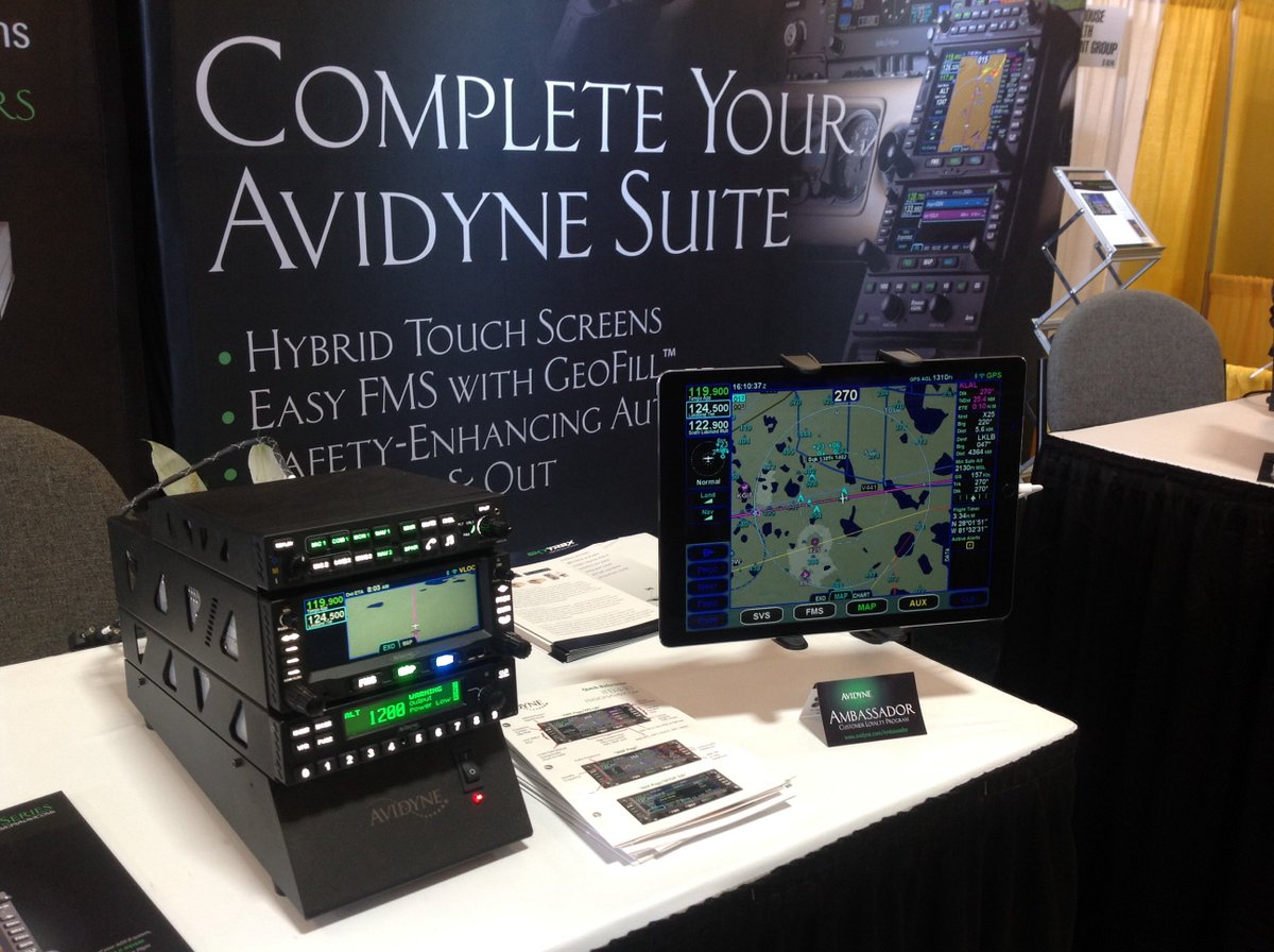 avidyne1's tweet photo. Our new #IFD100 app #SNF16 https://t.co/wLC5RjNVE9
