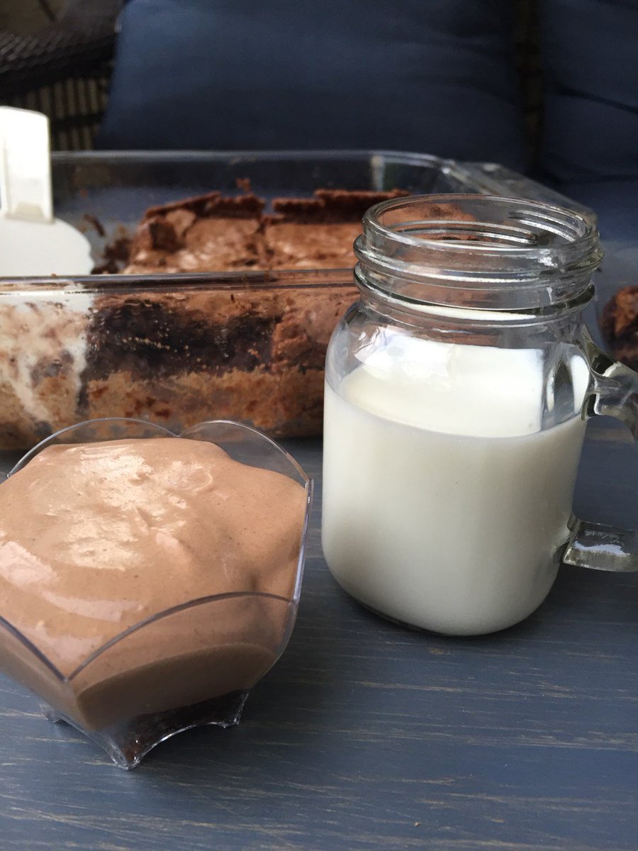figsontop's tweet photo. Chocolate Mousse https://t.co/3O4M9qetDe https://t.co/MA63riHZO4