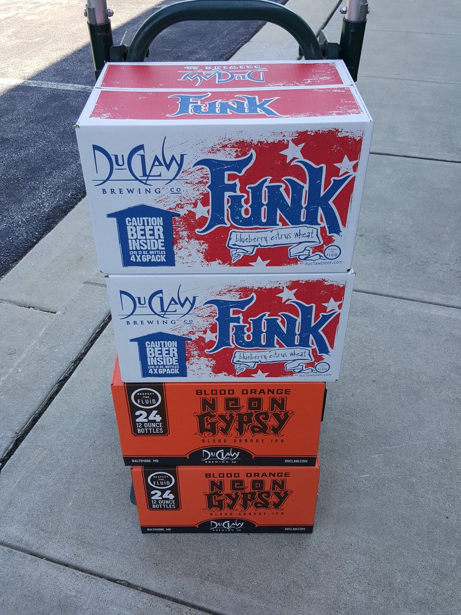 TheHysteriaTy's tweet photo. Ya know, just picking up samples of two of the best #summer beers ever. EVER! #mdbeer #craftbeer #drinklocal #cbcrbd https://t.co/eQmHl8t5G4