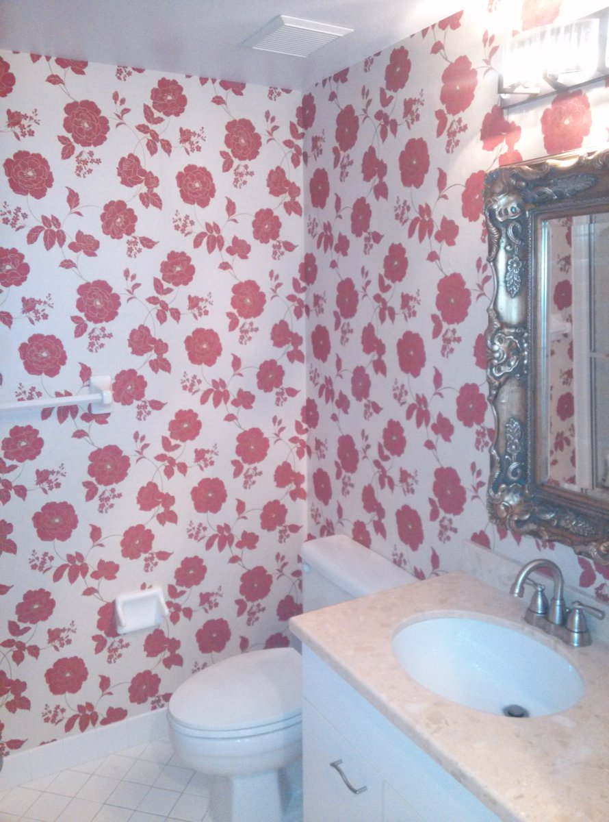 RWallcovering's tweet photo. Here we installed a #Flower Print #Designer #Wallpaper, Mirror, and Light Fixture to #Decorate a standard #Bathroom https://t.co/e5y9vYY9ts