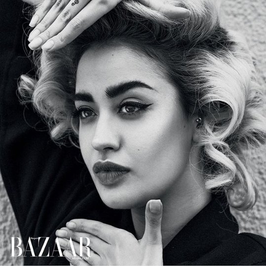 ZWorldOffashion's tweet photo. @NinaAbdElmalak for @HaperBazaarArabia 👍 or 👎
#NinaAbdElMalak #HaperBazaar https://t.co/pPZcaAzvFn