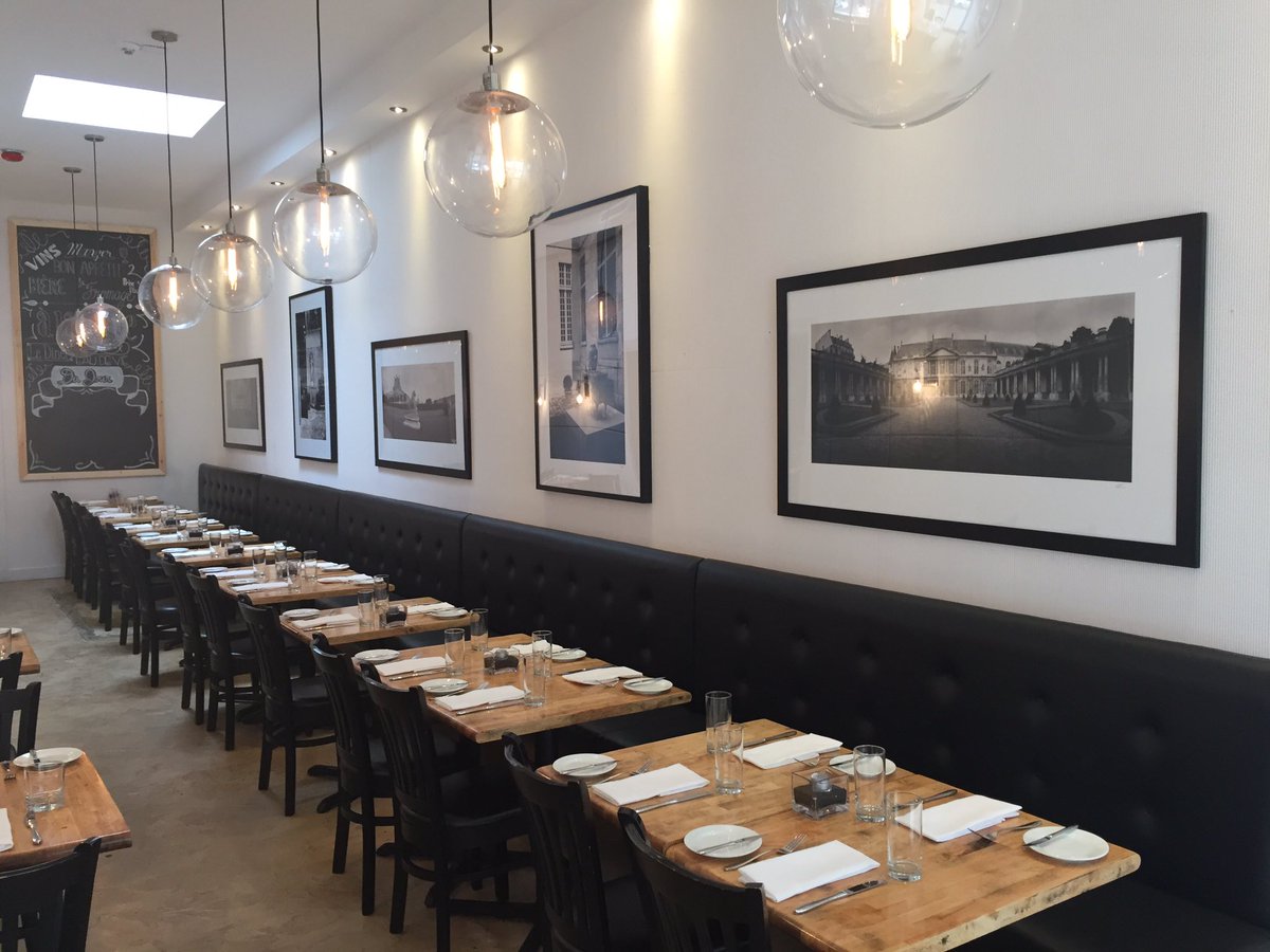 concessionroad's tweet image. #spectacular #photography thanks Kevin Viner of elevatordigital.ca #Paris #bistro @stclairwest_to @JoannaSable