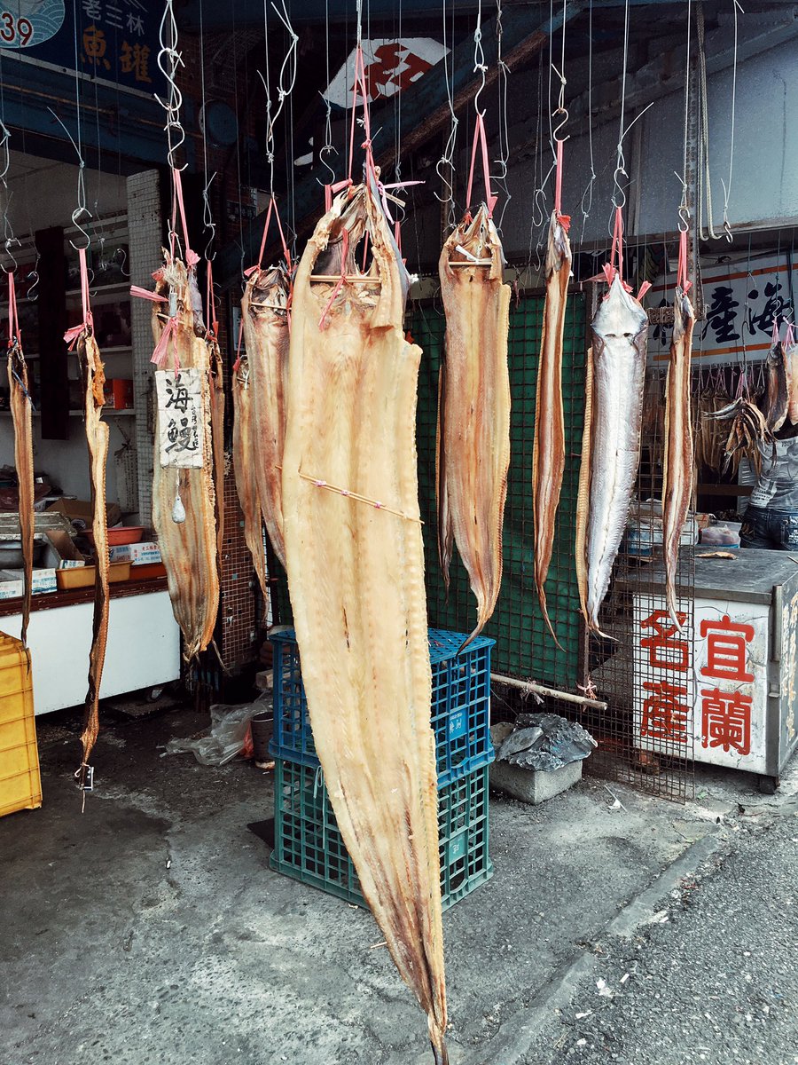 omilatte's tweet photo. Market 🐟

#photography #photooftheday #market #vintage #taiwan https://t.co/cX5a5b17t5