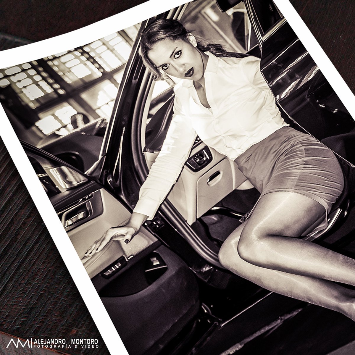 askRootEdge's tweet photo. 📷📷📷 https://t.co/u3iax80SDY
#AMfoto #shooting #model #Spain #Style #Car #fashionmodel #body #beauty #modelo #Jerez https://t.co/g9Axyi5ZXZ