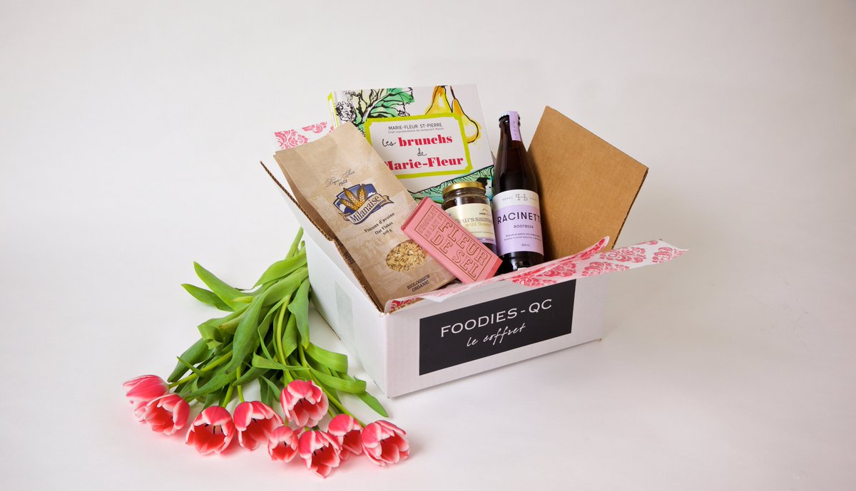 FoodiesQc's tweet photo. le coffret de Marie-Fleur St-Pierre chef du restaurant @Restotapeo , Le cadeau idéal pour la fête des mères https://t.co/vv5dcXdAzQ