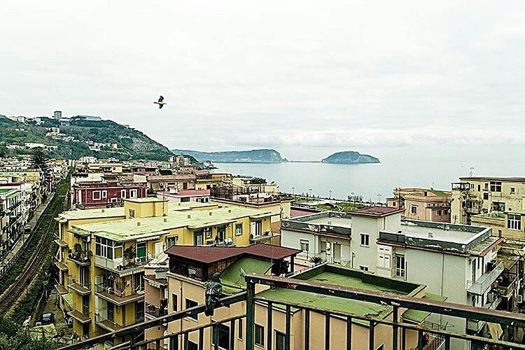 animaefoto's tweet photo. La fortuna di vivere qui! #animaefoto #pozzuoli #foto_campiflegrei #campiflegrei #naples #napoli #italy #campania https://t.co/1e53Pi5q6H