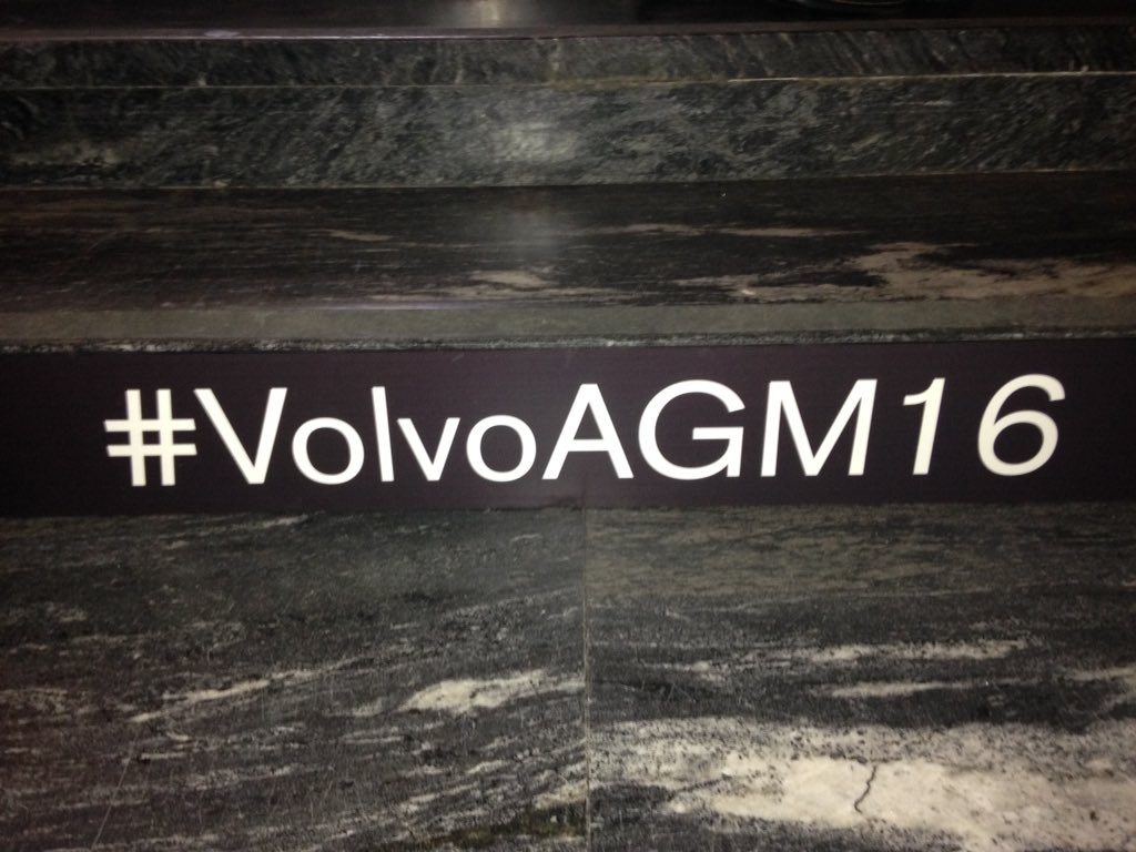 EvaLindeback's tweet photo. På Volvokoncernens årsstämma #VolvoAGM16 #Volvokoncernen https://t.co/5l3elNxQud