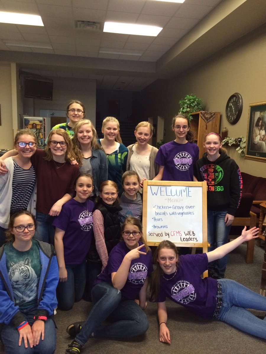 CFMSCardinals's tweet image. Our 8th grade WEB leaders served at Agnes&apos; Table last night! @southwak #cfmsrocks #mightycardinals