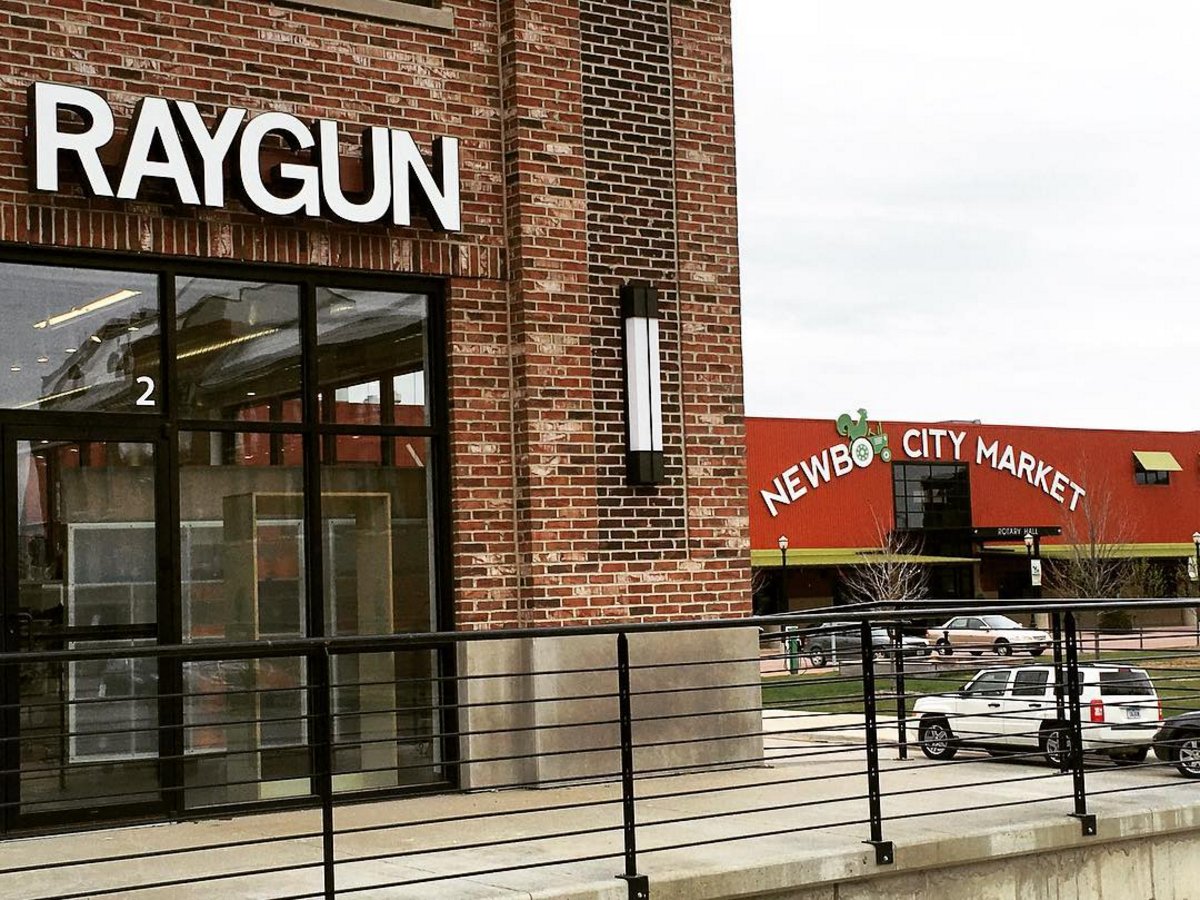 RAYGUNshirts's tweet photo. our Cedar Rapids store opens this Friday at 10AM! https://t.co/1PqV2agyzt #raygun #CzechYourHead https://t.co/w6BsLFymVb