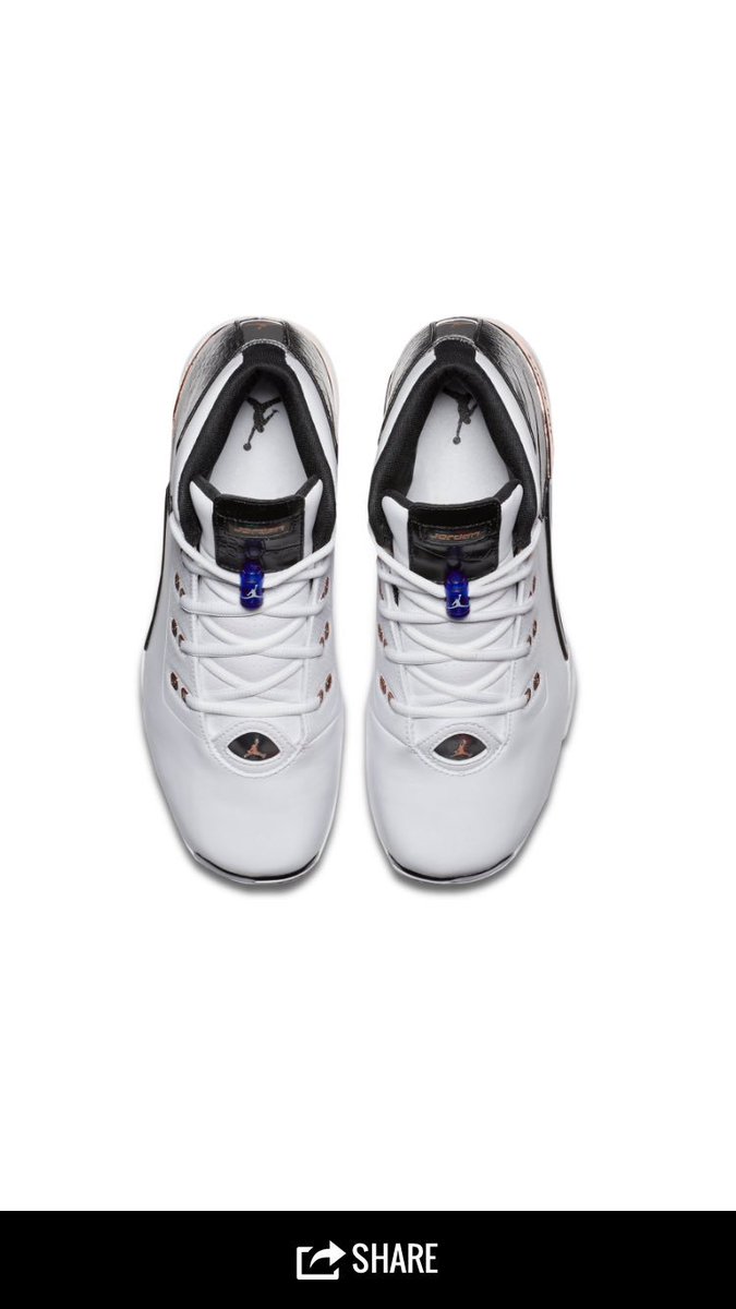 Yeezybot11 tweet picture