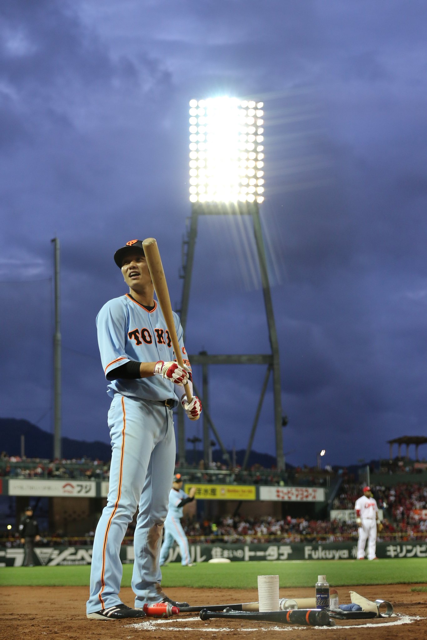 しっぷ 坂本勇人 夕暮れ 勇人 16 4 1 マツダスタジアム T Co 3vxf4lc7pf