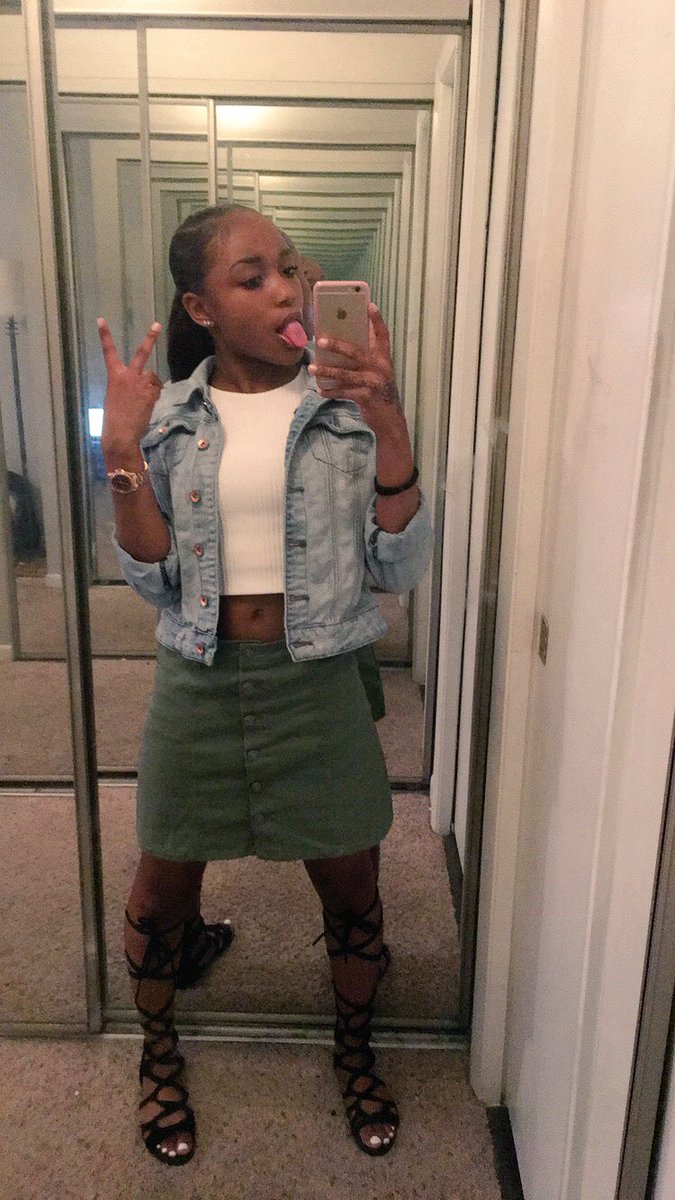 ceeejayy__'s tweet photo. WCW 😍😭 https://t.co/KzdXJ0V5dj