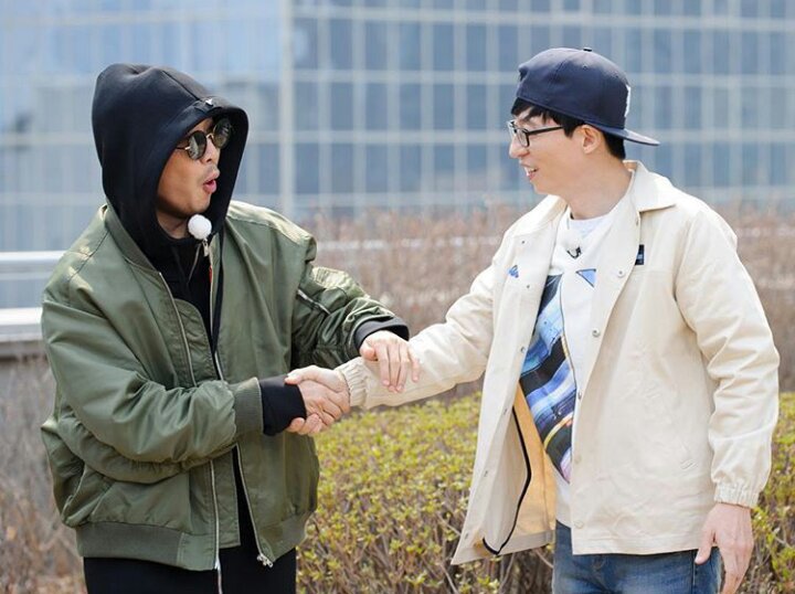 DontWalkButRunn's tweet photo. Shooting Scene of Running Man Ep. 294 <Robot War: RM vs Machine> © sbs_runningman_sbs 🏃🏃🏃🏃🏃🏃🏃 https://t.co/wx9ZqjLdIR