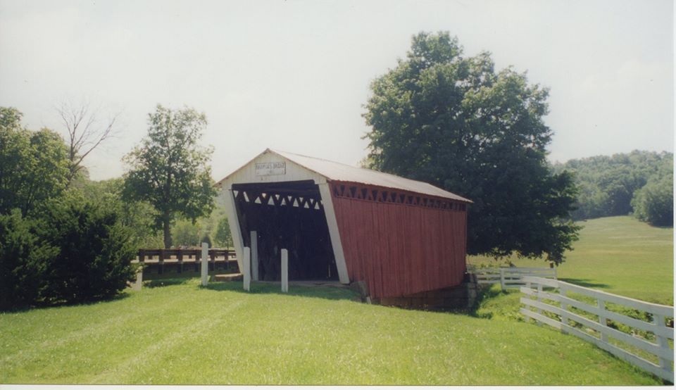 HGSIChistory's tweet photo. Harmon Covered Bridge in Indiana Co. PA built in 1910 for $525 #bridge #history #IndianaCountyPA https://t.co/LabvWM7gpH