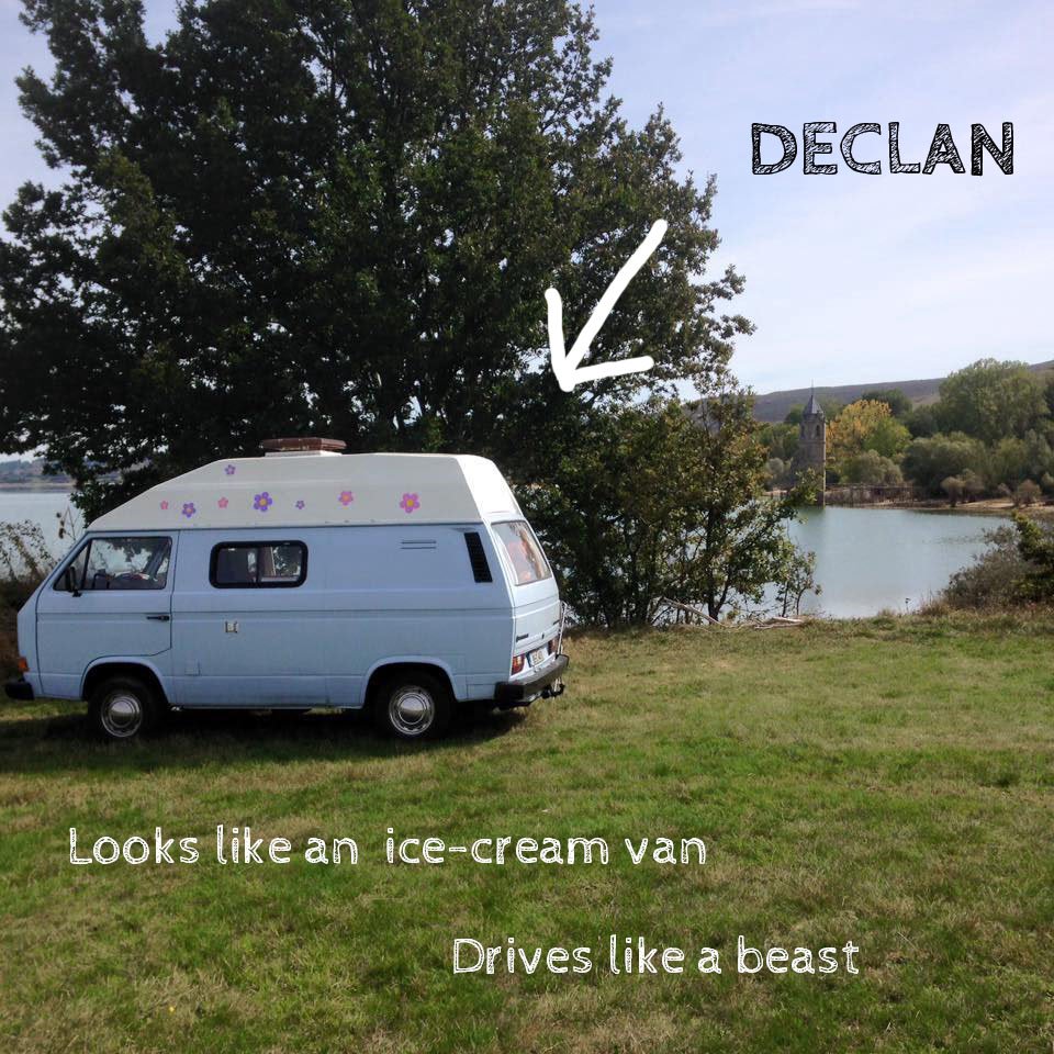 lazyrevs's tweet photo. Introducing Declan, founding member of the #declansessions and the most talented member of the band! #VW https://t.co/XyO02MMa8W