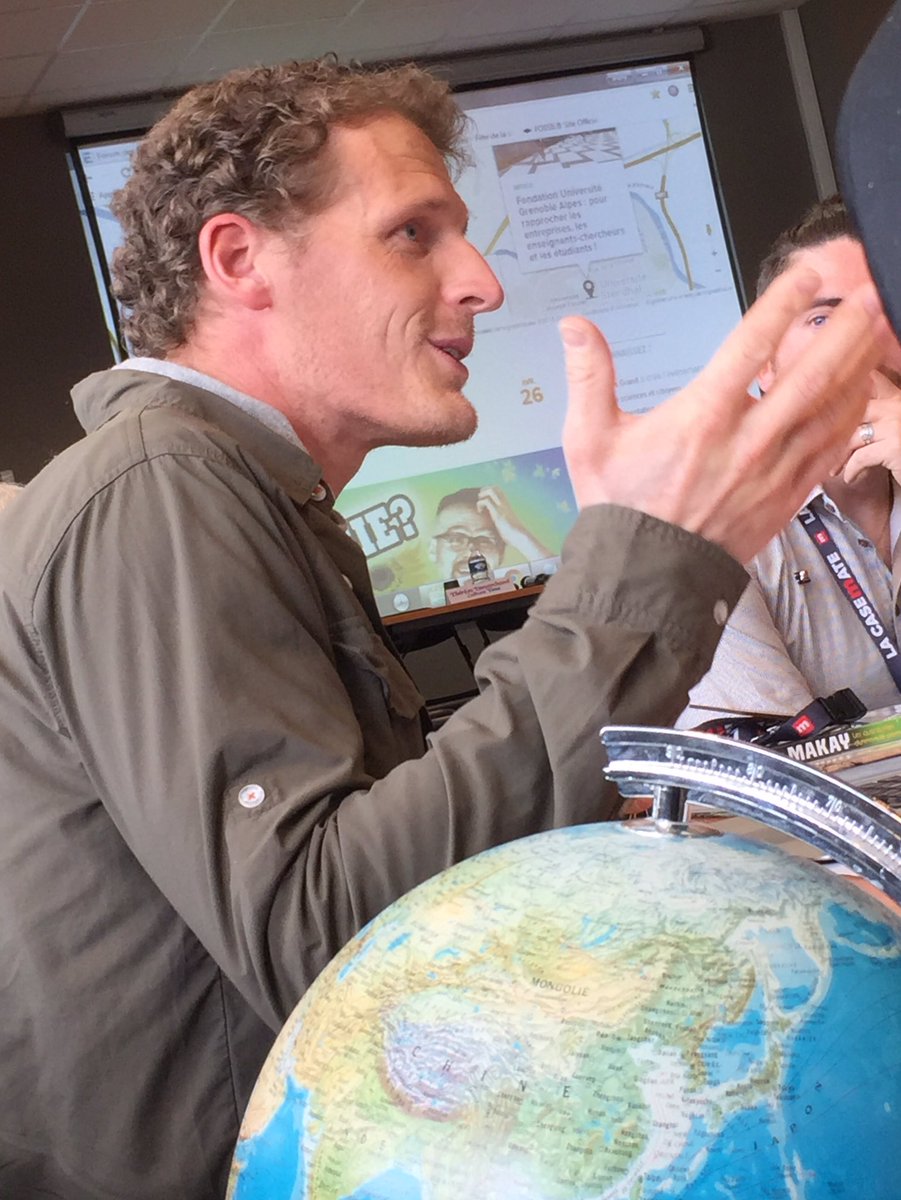 EchoSciGre's tweet photo. La présentation de l'explorateur @Evrard_W de @Naturevolution fait rêver ! #FDPgre https://t.co/kRyLaHnWal