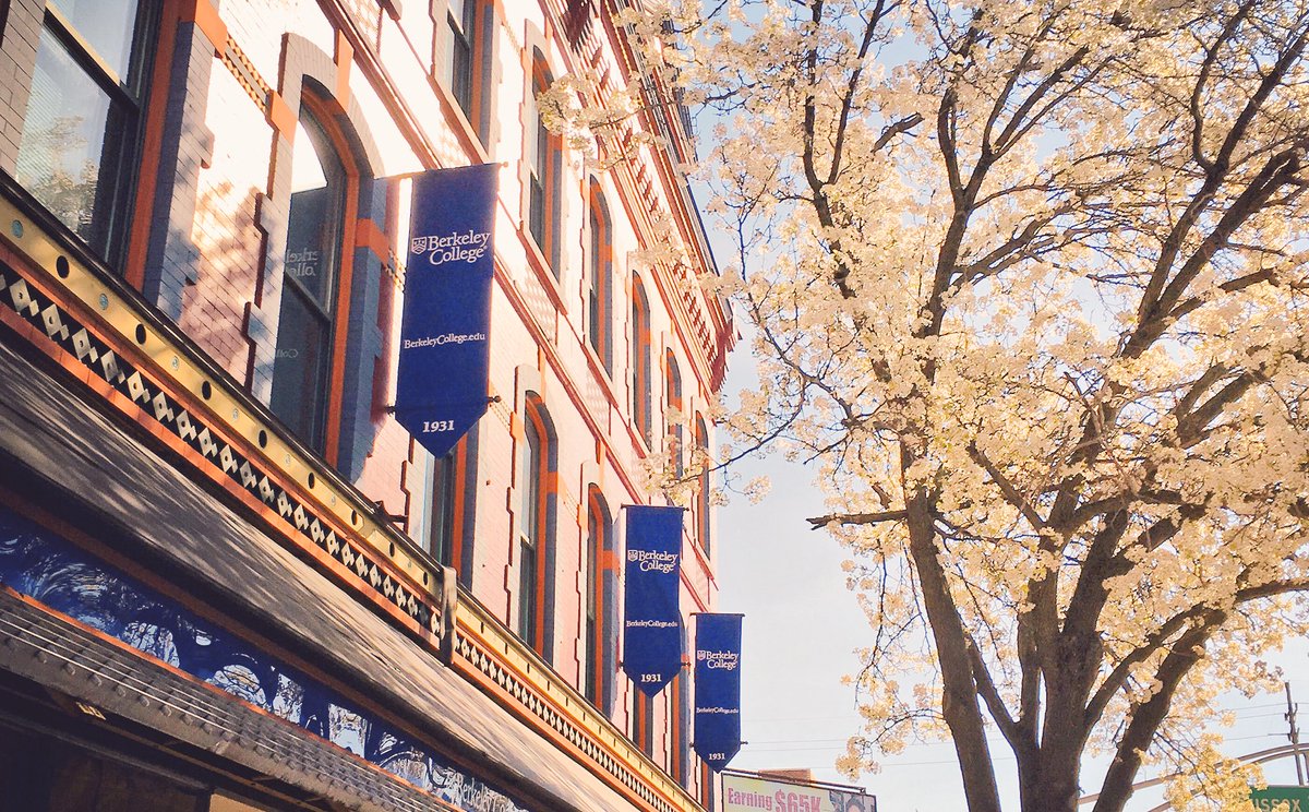 Mike_Iris's tweet photo. Good Morning - Make it a great Wednesday! @BerkeleyCollege #BerkeleyDover #Spring #NJ https://t.co/j3HNVp0GUH