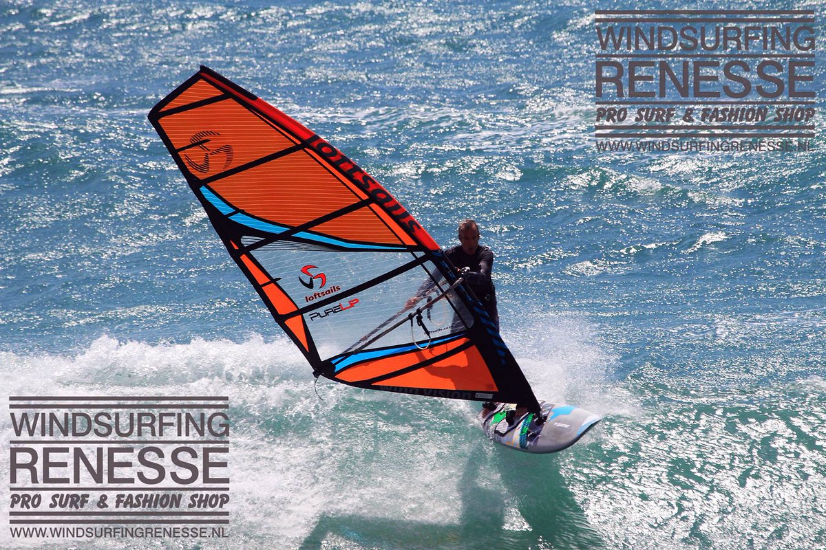 theloftsails's tweet photo. Monty riding waves in Tarifa with the #Purelip https://t.co/GohL5vrksd #WindVision https://t.co/YLrDiEYb4Z