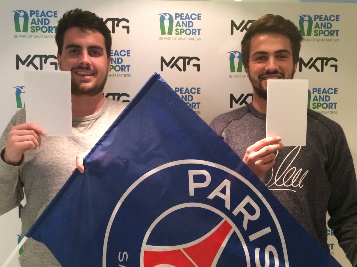 keneo_france's tweet photo. #WeWantMore + #WhiteCard ! #ISDP2016 @PSG_inside @peaceandsport https://t.co/numyIht2xt